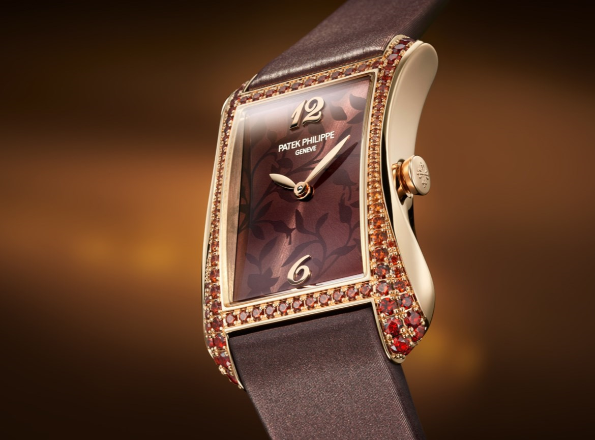 百达翡丽手表摔损，专家支招：高效修复与成本控制指南（图）