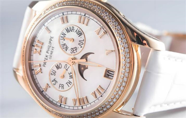百达翡丽机芯怎么看真假（图）