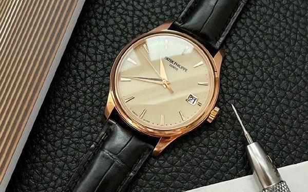 百达翡丽表盘有划痕原因是什么（图）